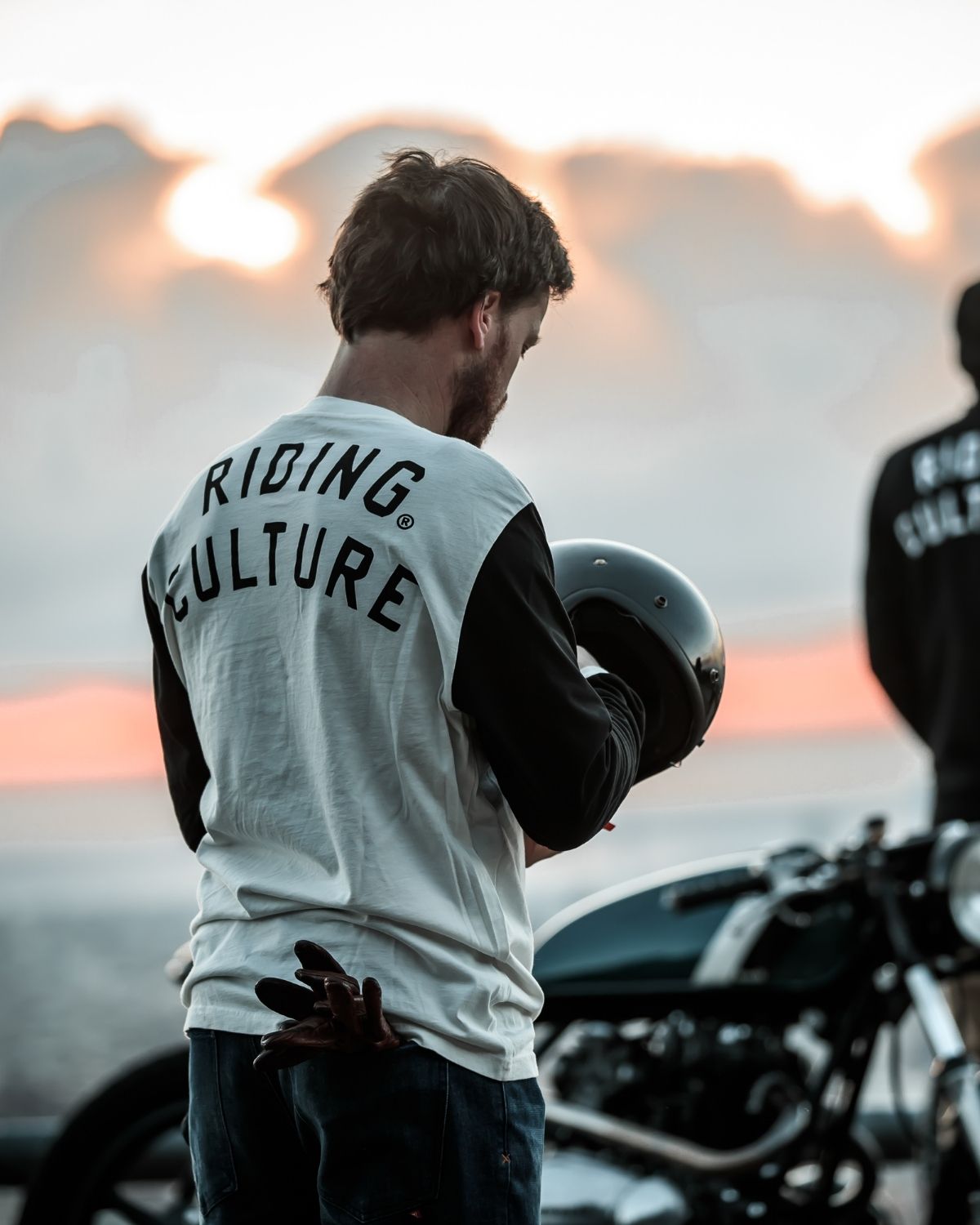 Black/Dirt White Longsleeve